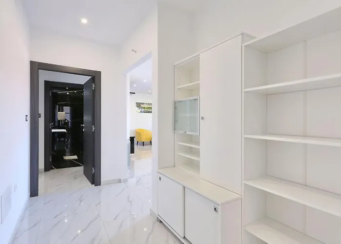 Viktor Apartamento *